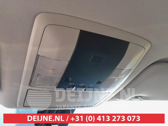 Lexus CT 200h 1.8 16V Sloopvoertuig (2013, Zwart)