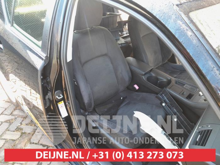 Lexus CT 200h 1.8 16V Sloopvoertuig (2013, Zwart)