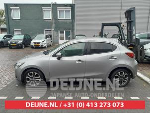 Mazda 2 15-