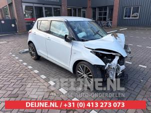 Suzuki Swift Achterlicht links O732921 Donorvoertuig
