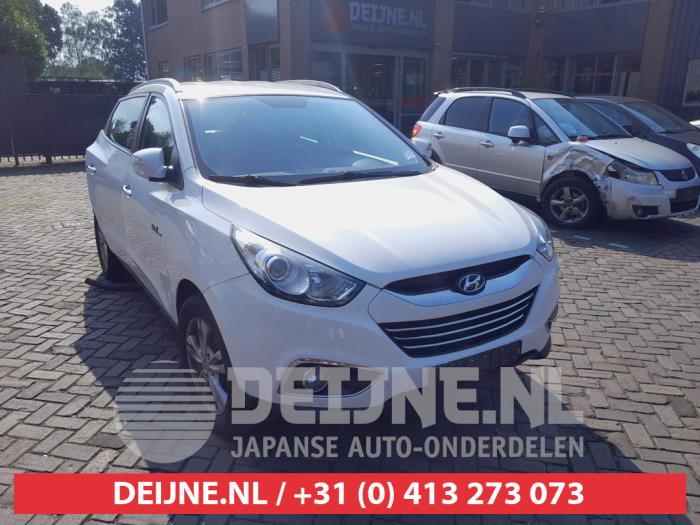 Hyundai IX35 Heater control panel O734496