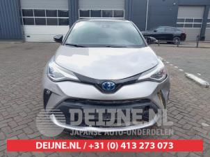 Toyota C-HR 16-