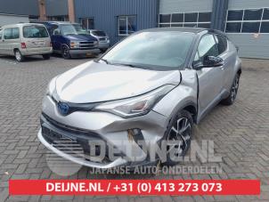 Toyota C-HR 16-