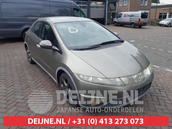 Honda Civic 1.8i VTEC 16V  (Sloop)