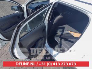 Mitsubishi Space Star 1.0 12V Sloopvoertuig (2016, Wit)