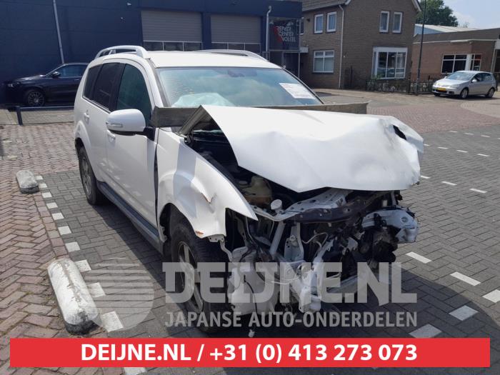 Mitsubishi Outlander 2.0 DI-D 16V 4x4  (Sloop)