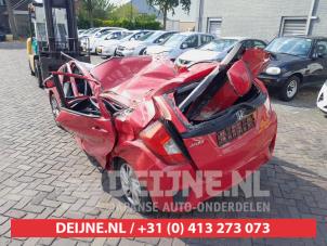 Honda Jazz 1.3 -i-VTEC 16V Sloopvoertuig (2017, Rood)