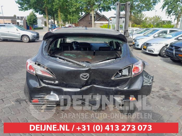 Mazda 3 Sport 1.6i MZR 16V Sloopvoertuig (2011, Zwart)