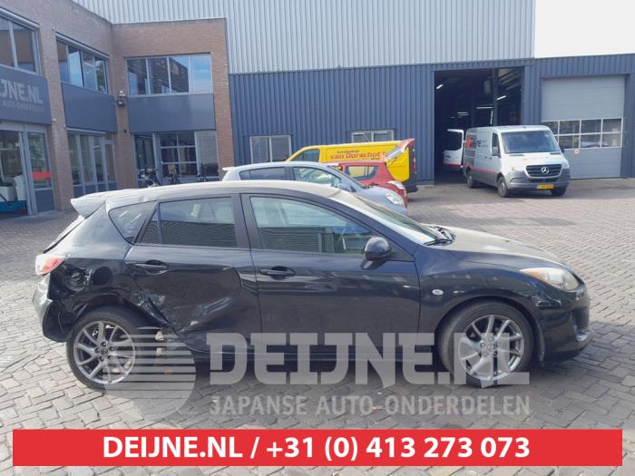 Mazda 3 Sport 1.6i MZR 16V Sloopvoertuig (2011, Zwart)