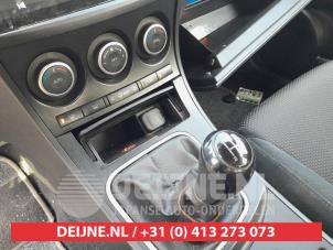 Mazda 3 Sport 1.6i MZR 16V Sloopvoertuig (2011, Zwart)