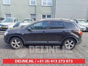 Nissan Qashqai+2 08-