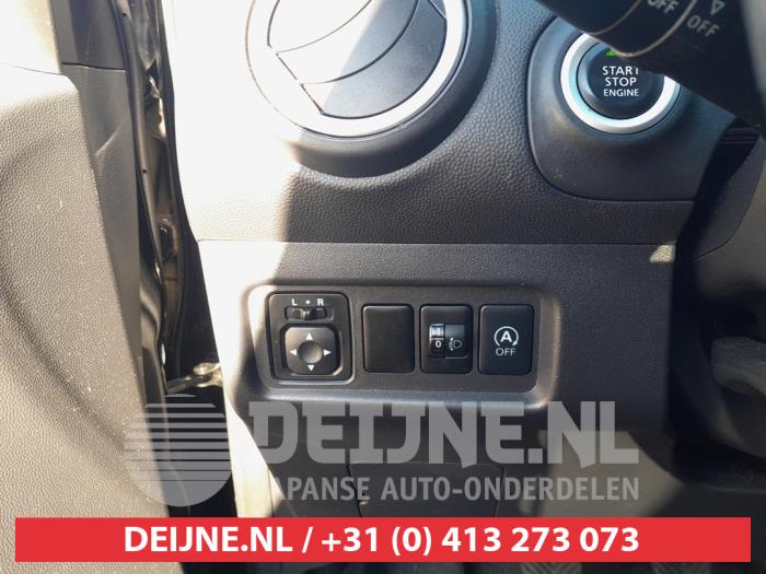 Mitsubishi Space Star 1.0 12V Sloopvoertuig (2013, Zwart)