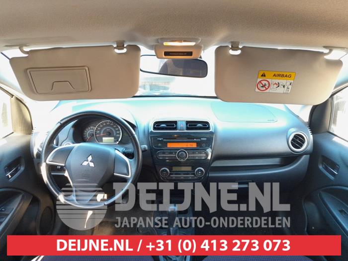 Mitsubishi Space Star 1.0 12V Sloopvoertuig (2013, Zwart)