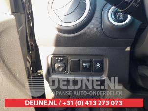 Mitsubishi Space Star 1.0 12V Sloopvoertuig (2013, Zwart)