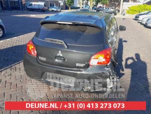 Mitsubishi Space Star 1.0 12V Sloopvoertuig (2013, Zwart)