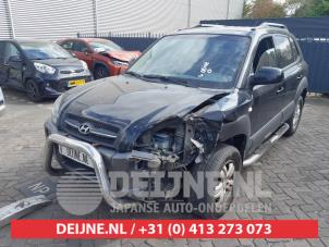 Hyundai Tucson 04-