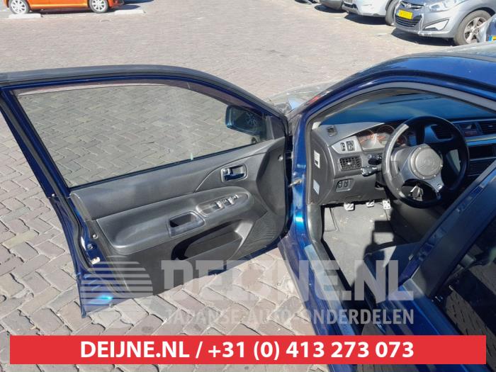 Mitsubishi Lancer Wagon 2.0 16V Schadevoertuig (2007, Blauw)