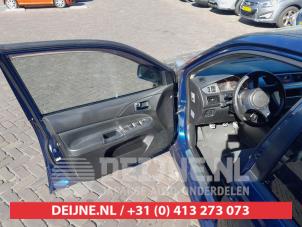 Mitsubishi Lancer Wagon 2.0 16V Schadevoertuig (2007, Blauw)