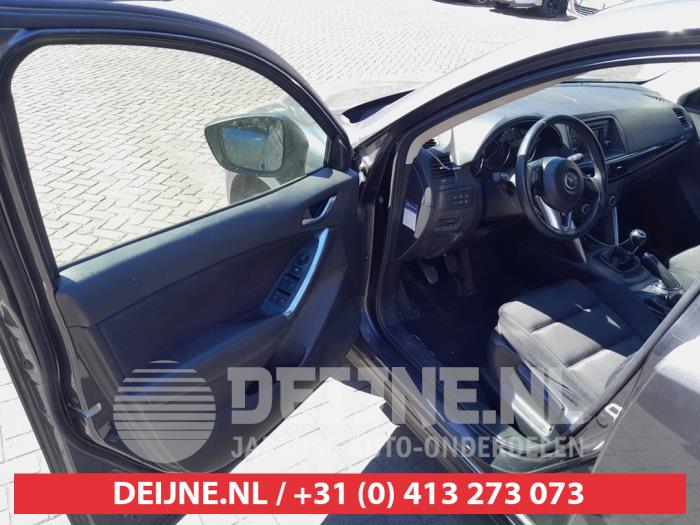 Mazda CX-5 I 2.2 SkyActiv-D 16V 2WD Sloopvoertuig (2015, Grijs)
