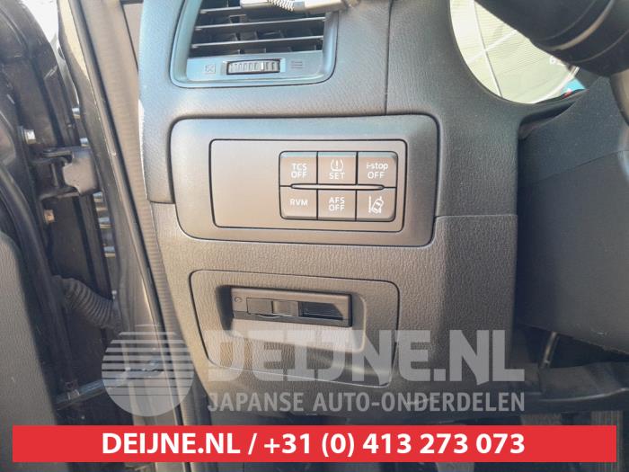 Mazda CX-5 I 2.2 SkyActiv-D 16V 2WD Sloopvoertuig (2015, Grijs)