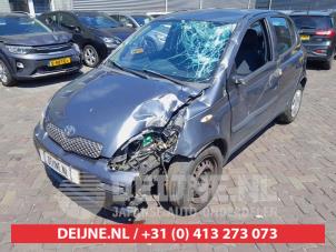 Toyota Yaris 1 00-