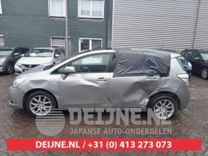 Toyota Verso 09-