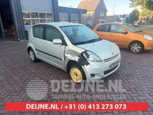 Daihatsu Sirion Multi-functional window switch O748646 Donor vehicle