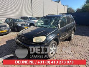 Toyota Rav-4 01-