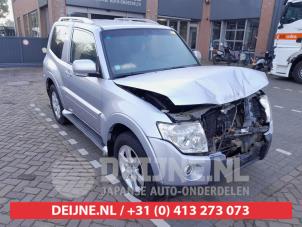 Mitsubishi Pajero Combischakelaar ramen O751060 Donorvoertuig