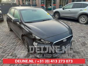 Hyundai I30 Combischakelaar ramen O751123 Donorvoertuig