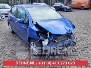 Toyota Yaris Achsschenkel rechts vorne O752587 Spenderfahrzeug