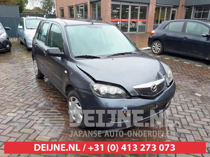 Mazda 2 03-