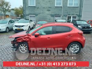 Mazda 2 15-