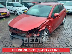 Mazda 2 15-
