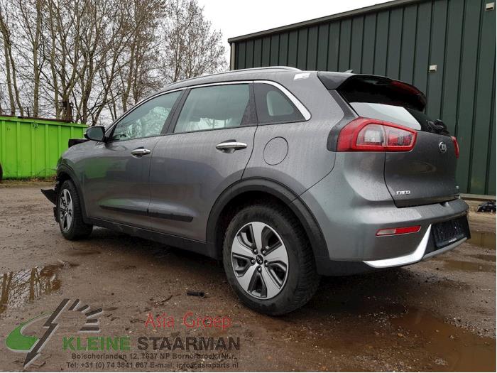 Kia Niro I 1.6 GDI Hybrid Sloopvoertuig (2017, Grijs)