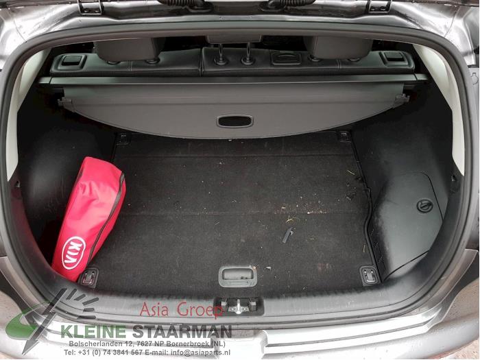 Kia Niro I 1.6 GDI Hybrid Sloopvoertuig (2017, Grijs)