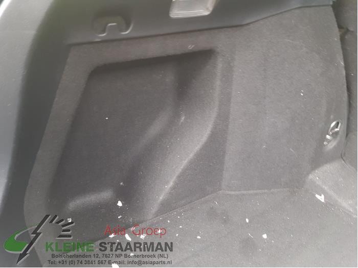 Toyota C-HR 1.8 16V Hybrid Sloopvoertuig (2017, Zwart)