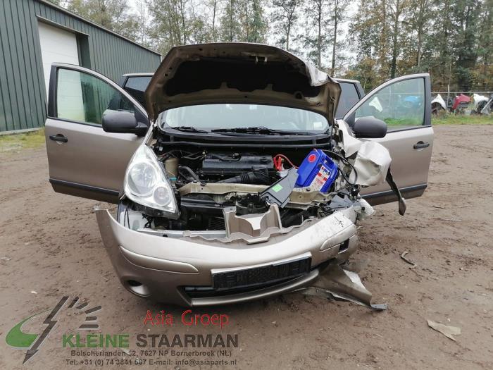 Nissan Note 1.4 16V Sloopvoertuig (2011, Bruin)