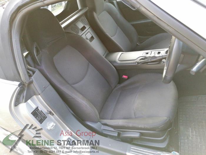 Mazda MX-5 1.8i 16V Sloopvoertuig (2011, Grijs)