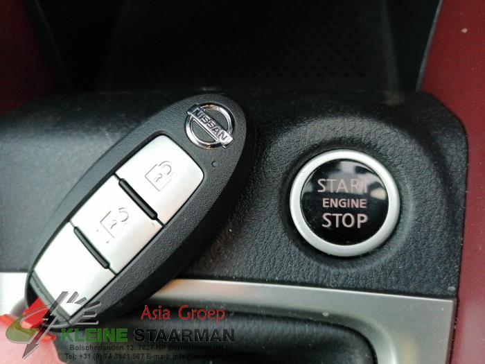 Nissan Micra 0.9 IG-T 12V Sloopvoertuig (2017, Zwart)