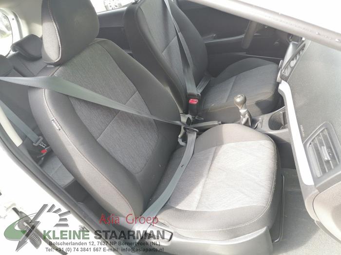 Kia Picanto 1.2 16V Sloopvoertuig (2011, Wit)