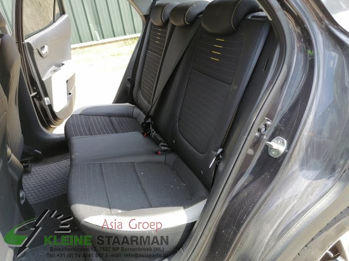 Kia Stonic 1.0i T-GDi 12V Sloopvoertuig (2018, Donker, Grijs, Groen)