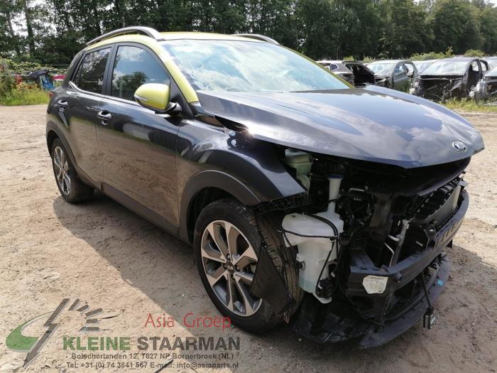 Kia Stonic 1.0i T-GDi 12V Sloopvoertuig (2018, Donker, Grijs, Groen)