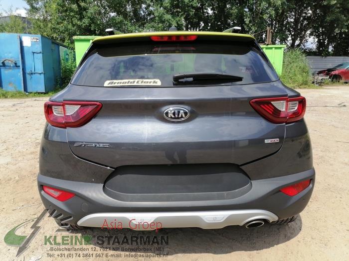 Kia Stonic 1.0i T-GDi 12V Sloopvoertuig (2018, Donker, Grijs, Groen)