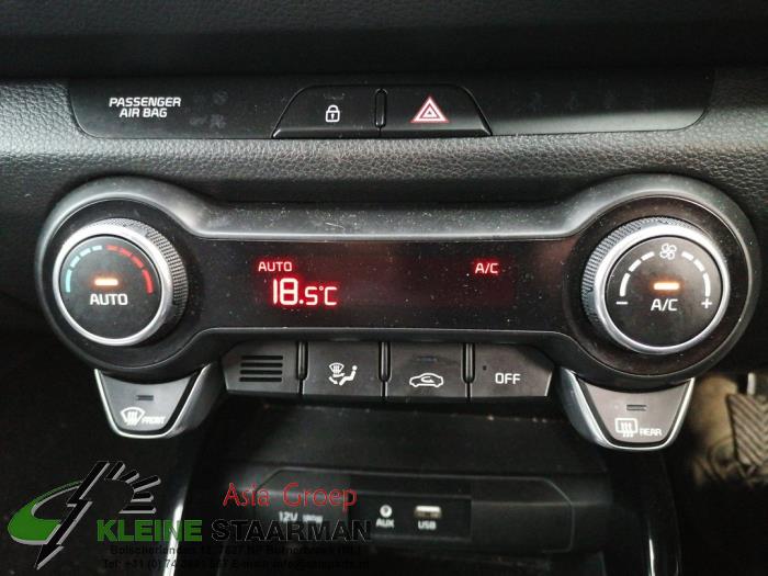 Kia Rio IV 1.0i T-GDi 100 12V Sloopvoertuig (2019, Grijs)