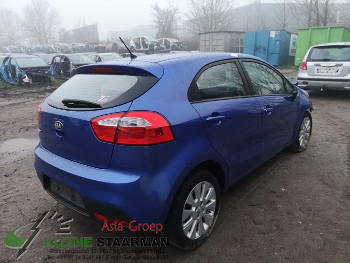 Kia Rio III 1.4 CVVT 16V Sloopvoertuig (2014, Donker, Blauw)