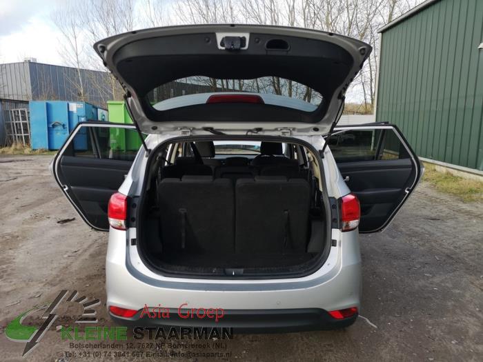 Kia Carens IV 1.6 GDI 16V Sloopvoertuig (2014, Grijs)