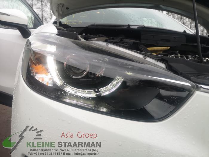 Mazda CX-5 I 2.2 Skyactiv D 16V High Power 4WD Sloopvoertuig (2016, Wit)