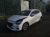Mazda 2 1.5 SkyActiv-G 90 Sloopvoertuig (2016, Wit)