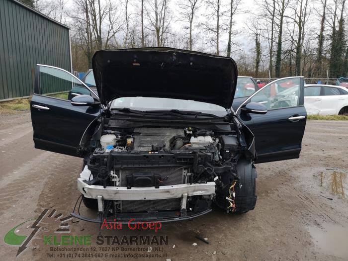 Kia Niro I 1.6 GDI Hybrid Sloopvoertuig (2016, Blauw)